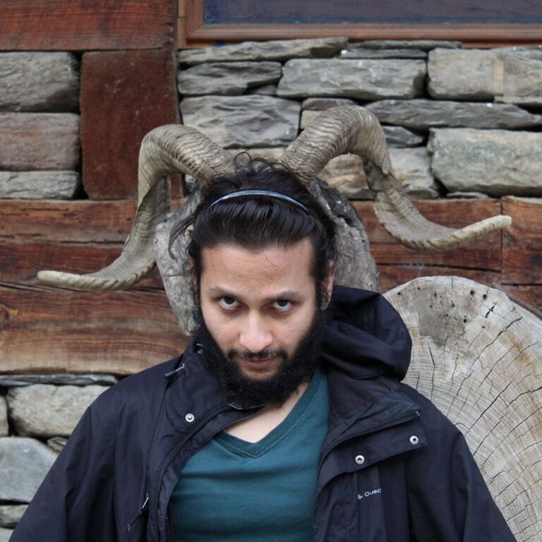 An Unconventional Traveler – The Journey Behind DarkGreen Adventures