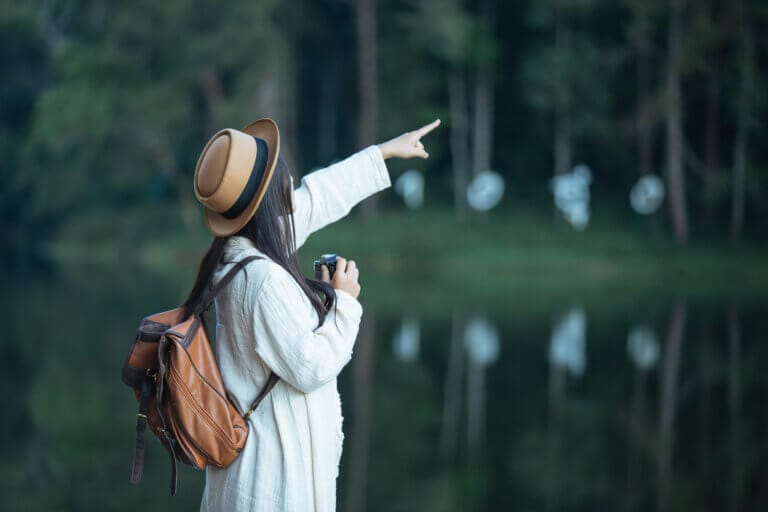 Why Solo Travel is Good: How to Travel Solo for the First Time & Meet Like-Minded Travellers
